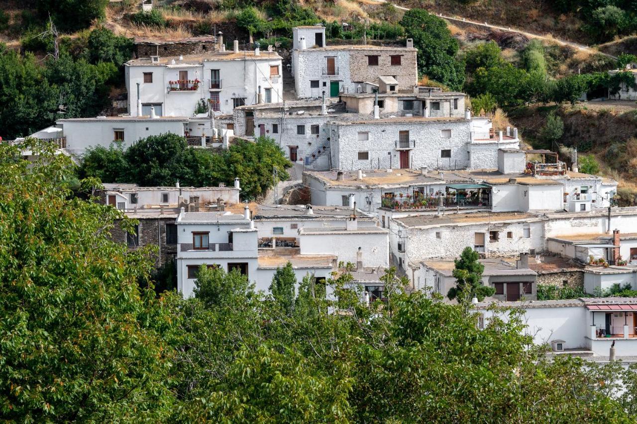 Casa Rural El Fuerte De Atabuey Trevélez Exteriör bild
